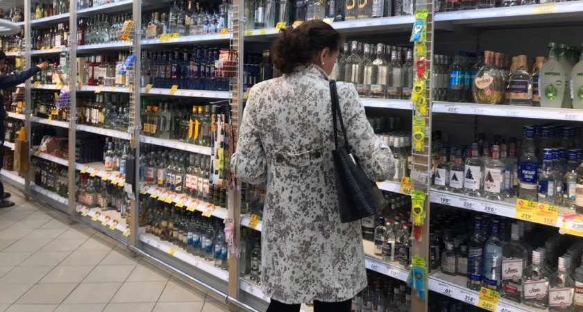 Женщина в Марий Эл продавала алкоголь, на глаз оценивая возраст покупателей