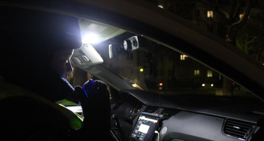 По дорогам Марий Эл ездят автоинспекторы с громкоговорителем и контролируют водителей и пешеходов