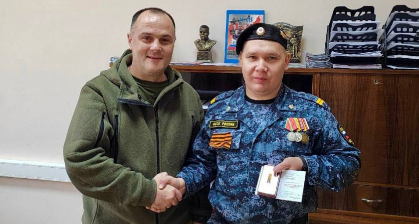 Пристав из Йошкар-Олы попал под обстрел украинцев, но спас раненых товарищей