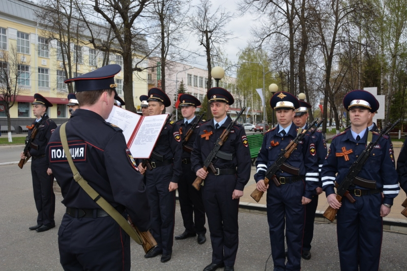 Личный состав сотрудников полиции Йошкар-Олы пополнился