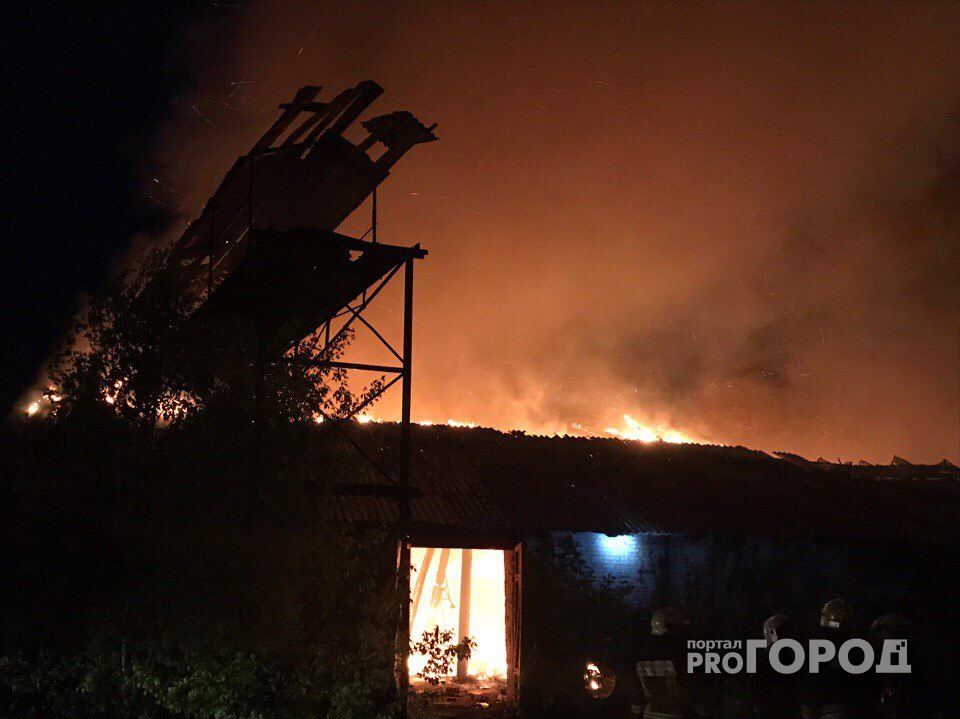 В Йошкар-Оле горел склад завода "Контакт"