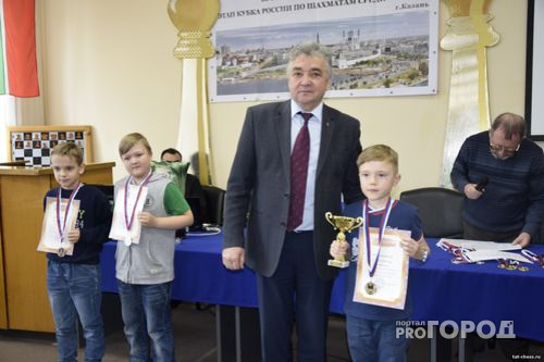8-летнему йошкаролинцу нужна помощь чтобы поехать на Чемпионат по шахматам
