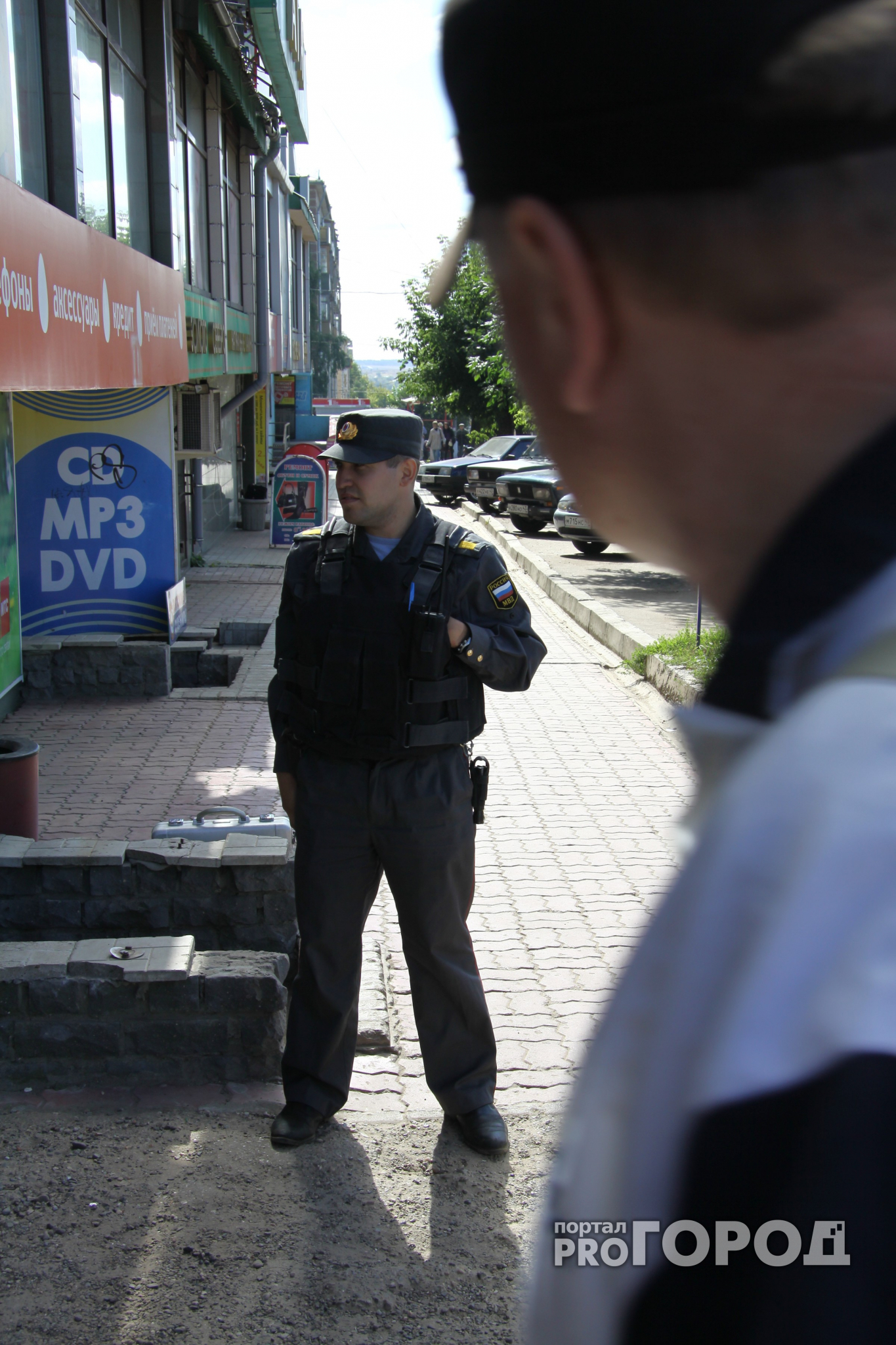 В Йошкар-Оле мужчина заплатит 10 тысяч рублей за оскорбление полиции