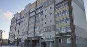 «Да вы мошенники!»: в Йошкар-Оле построили дом без парковки, за которую заплатили миллионы