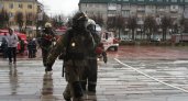 Ко Дворцу культуры в Йошкар-Оле днем съехались 11 пожарных машин 