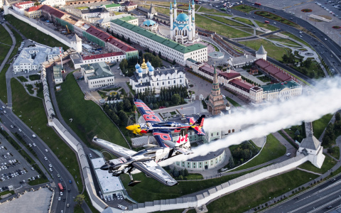 Tele2 приглашает на Red Bull Air Rac