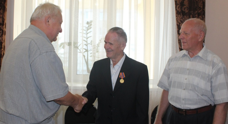 Заслуженный ветеран марийской Госавтоинспекции отметил 80-летний юбилей