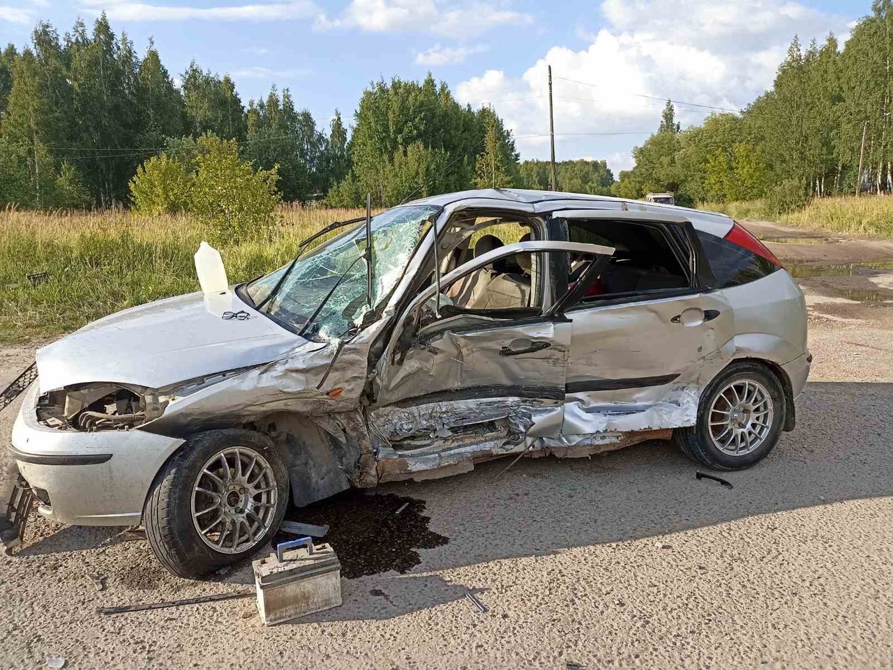 В ДТП с Mercedes в Йошкар-Оле пострадали 6 человек | 31.07.2023 | Йошкар-Ола  - БезФормата