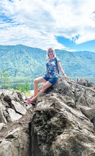 Олеся. "Сквозь облака к солнцу"