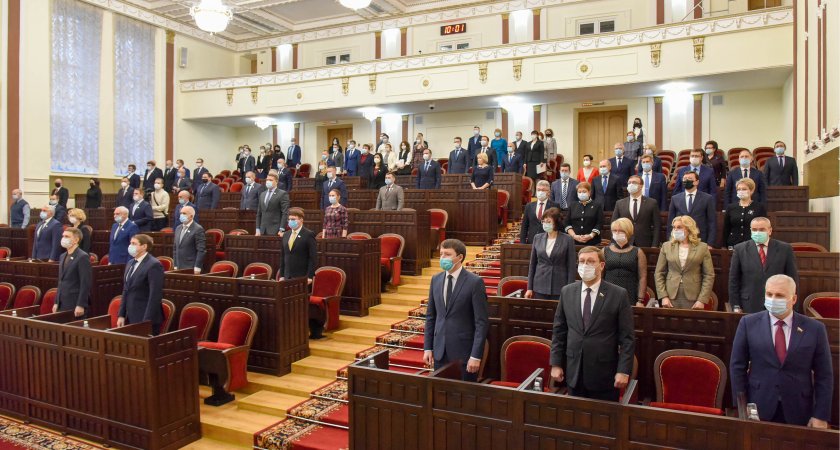 Депутаты Марий Эл поддержали введение QR-кодов на законодательном уровне