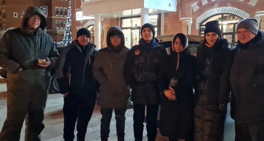 В Йошкар-Оле добровольцы вызвали "скорую" замерзающему на улице мужчине