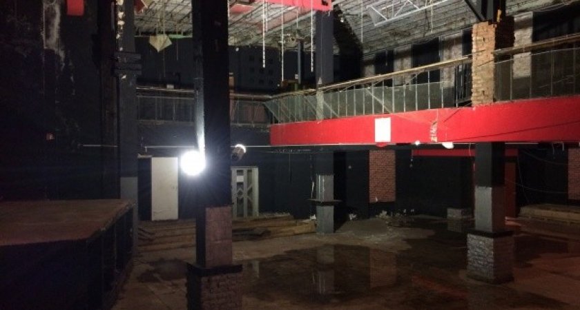 В йошкар-олинском кинотеатре «Россия» начались демонтажный работы