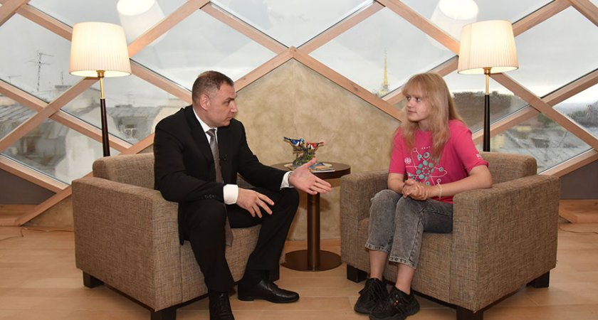 Врио Главы Марий Эл восхитился талантами йошкаролинской школьницы