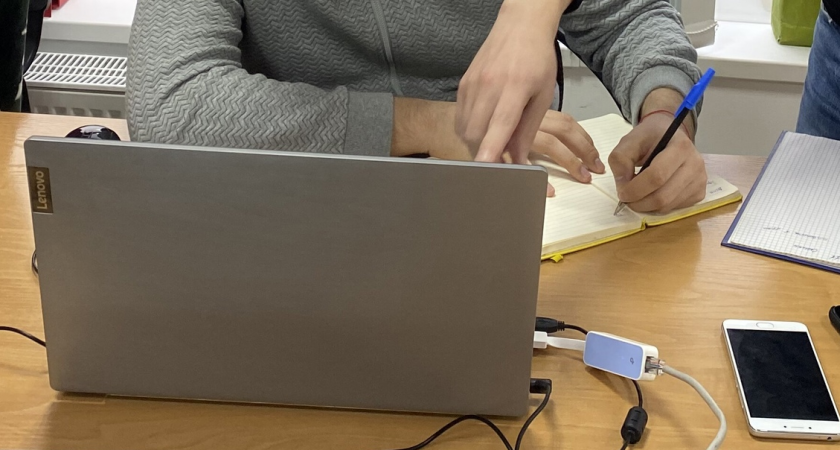 Школьникам Марий Эл купили 700 ноутбуков для учебы