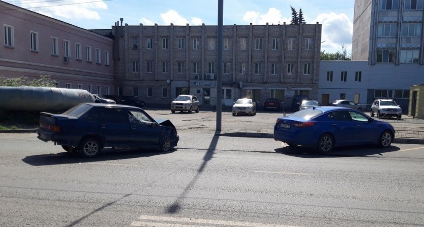 В Марий Эл за выходные в ДТП два человека погибли, трое пострадали