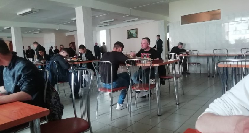 Жители республики оставили в кафе более трех миллиардов рублей