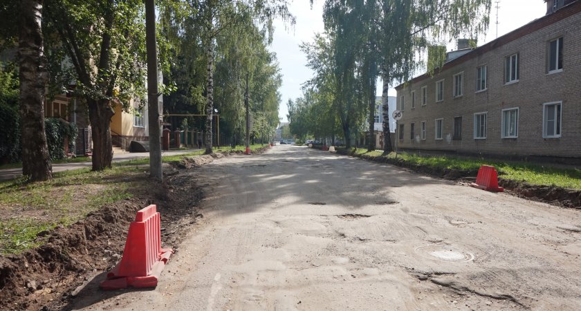 В Йошкар-Оле ремонтируют дорогу на улице Осипенко