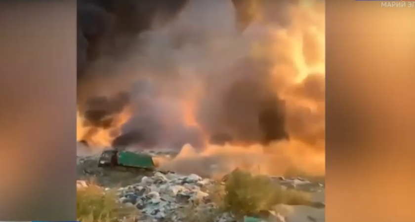 Волжск пожар. Пожар на рынке в Волжском.