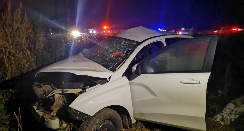 Водитель и 20-летняя пассажирка погибли в ДТП в Звениговском районе