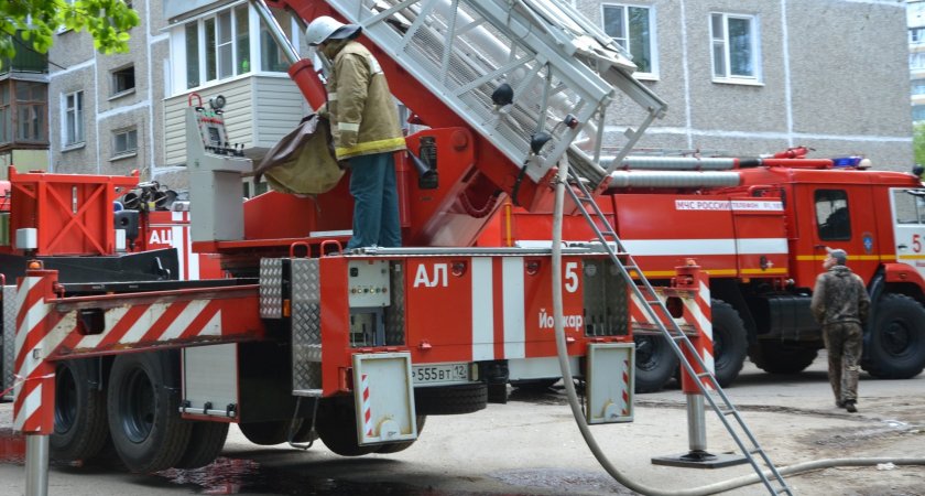 В Медведевском районе за день произошло два пожара