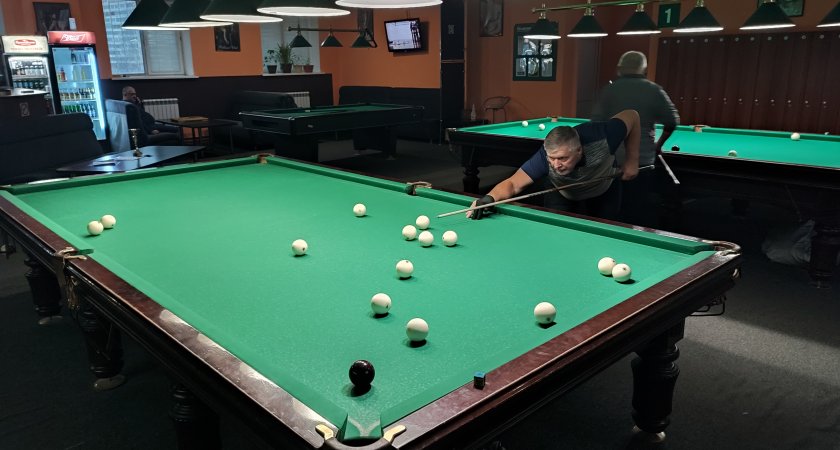 Команда города Казани по бильярду обыграла мастеров из Йошкар-Олы  