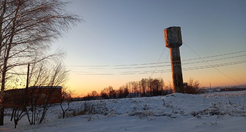 В Марий Эл сгорела водонапорная башня из-за игры подростка