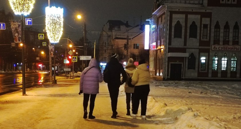 Спустят все деньги: этих знаков зодиака ждут большие растраты