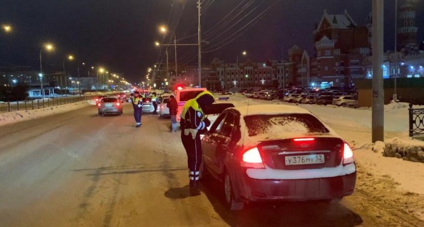 В новогодние праздники в Марий Эл остановили два десятка пьяных водителей