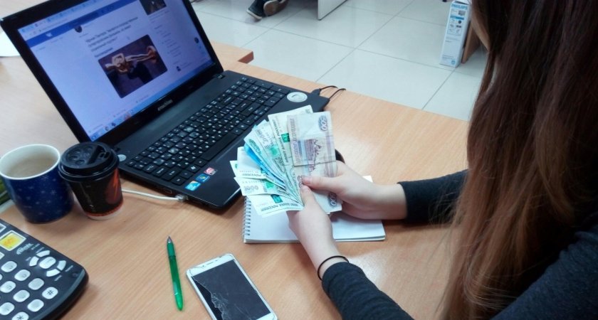 Жителям Марий Эл нужно отчитаться о полученных в 2022 году доходах 