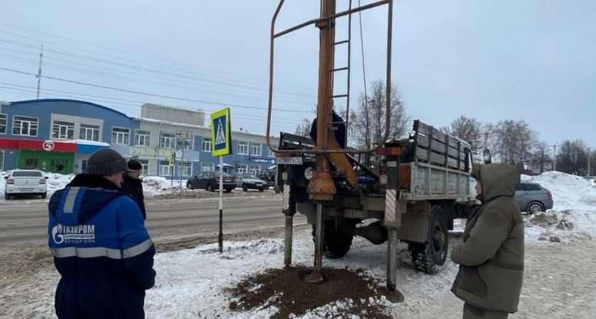 В Козмодемьянске установили шесть светофоров на солнечных батареях