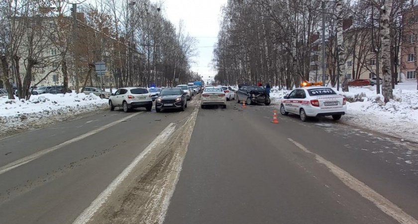 В Марий Эл в ДТП пострадали 14 человек