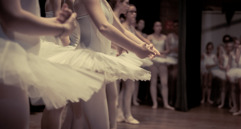 Йошкаролинки массово жалуются в интернете на студию балета