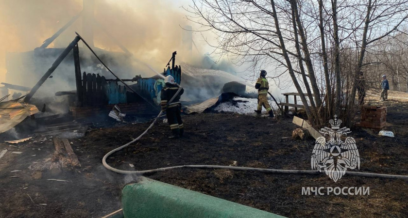 Во время пожара в Моркинском районе мужчина-инвалид получил ожоги