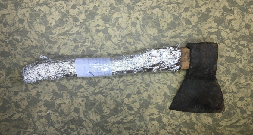 В Йошкар-Оле двое подростков проникли в чужую квартиру и избили хозяина