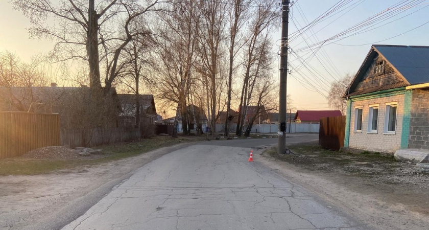 Бегущий в неположенном месте ребенок попал под машину в Волжске