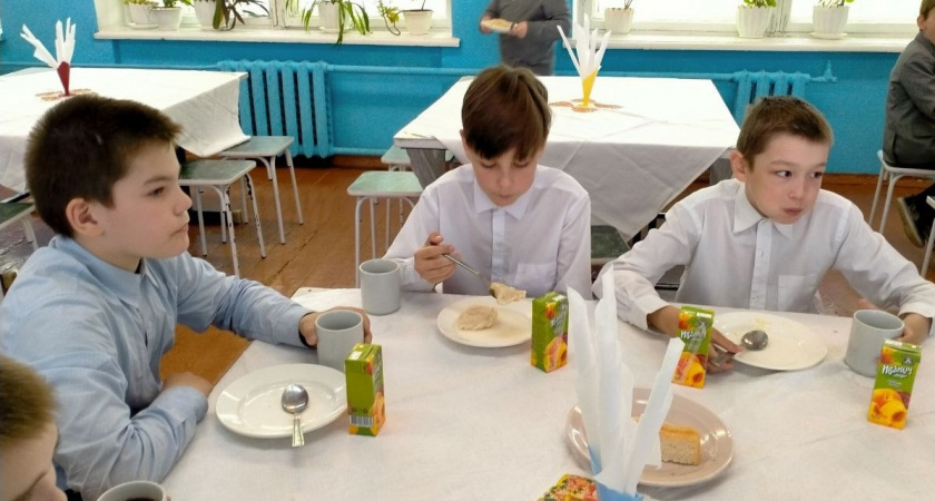 Младшие школьники Йошкар-Олы уже начали завтракать блюдом национальной кухни