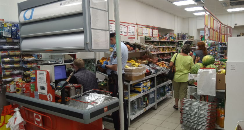Новые строгие запреты в магазинах: какие товары начнут прятать от покупателей