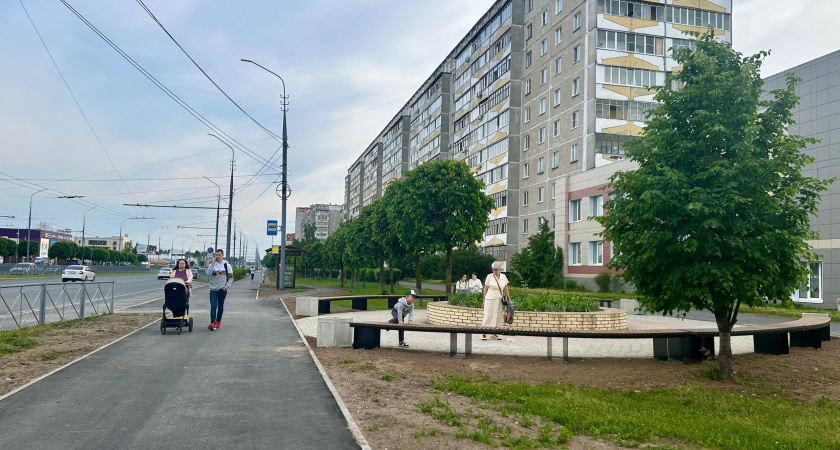 В Йошкар-Оле пешеходная зона на улице Кирова приобретает обновленный вид