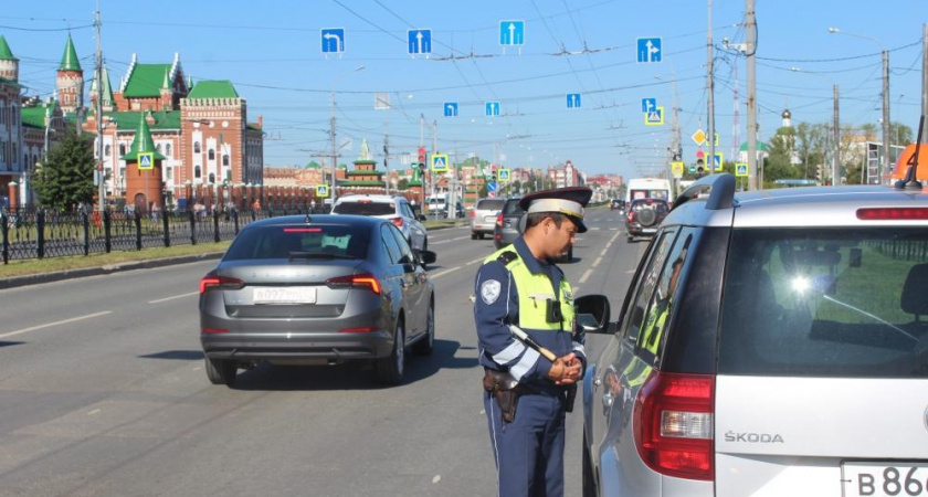 На дорогах Марий Эл разъезжают бесправные водители: выявили четырех нарушителей 