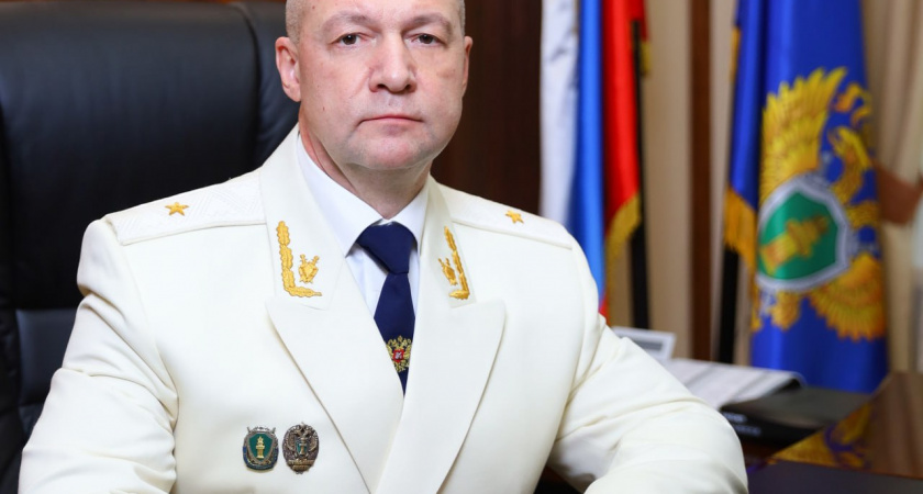 В Чувашии, желая проплыть 2200 метров, погиб главный прокурор