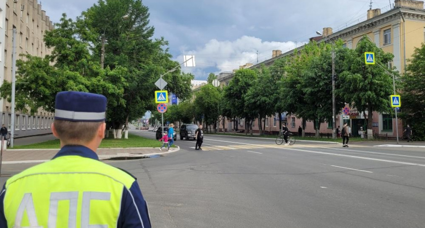 Патрули ГИБДД массово вышли на дороги Марий Эл