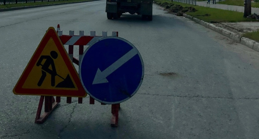 Йошкаролинец устал ездить по разбитой дороге и пожаловался в прокуратуру