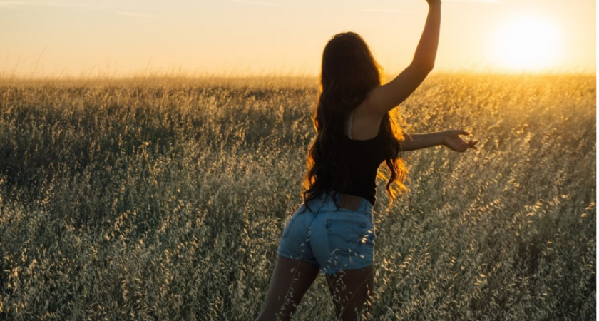 Глоба: Водолеи получат шанс кардинально изменить жизнь, на Тельцов свалятся деньги