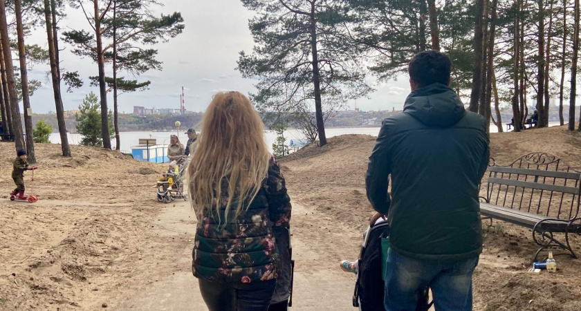 Жители Марий Эл чаще заводят семью, но с рождением детей не торопятся