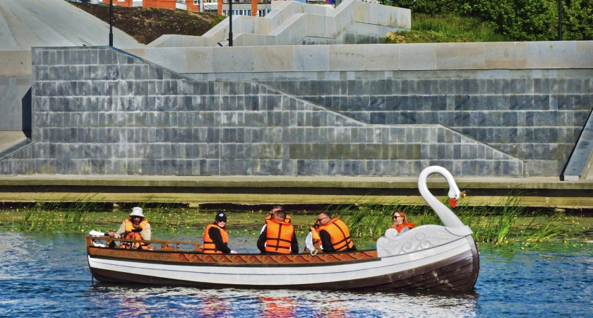 Весы купаются во внимании, а Раки тонут в работе: гороскоп на неделю