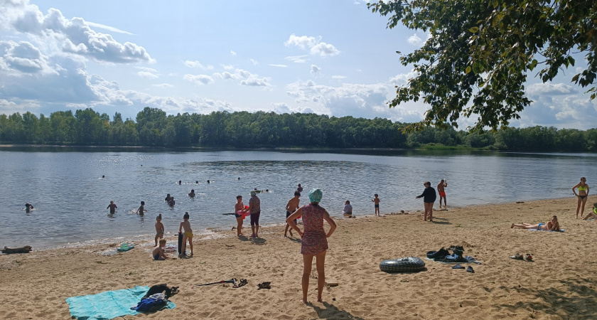 Девушка решила позагорать в Египте, но придется в Йошкар-Оле