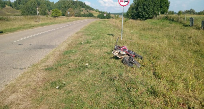В Марий Эл ребенок на мотоцикле улетел в кювет и доставлен с травмами в больницу