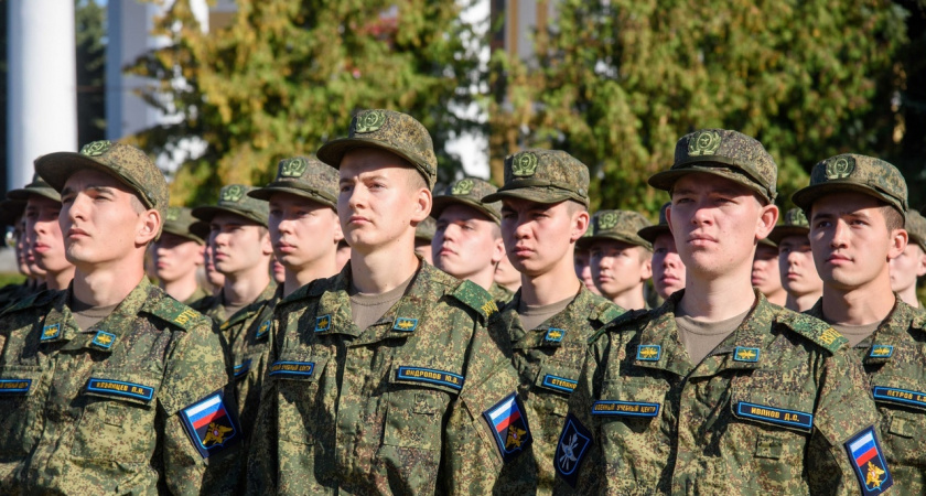 В Йошкар-Оле более ста студентов начали служить без отрыва от занятий в Военном центре