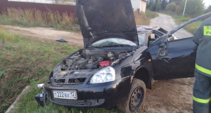 В Медведевском районе водитель Lada Priora съехал в кювет и погиб