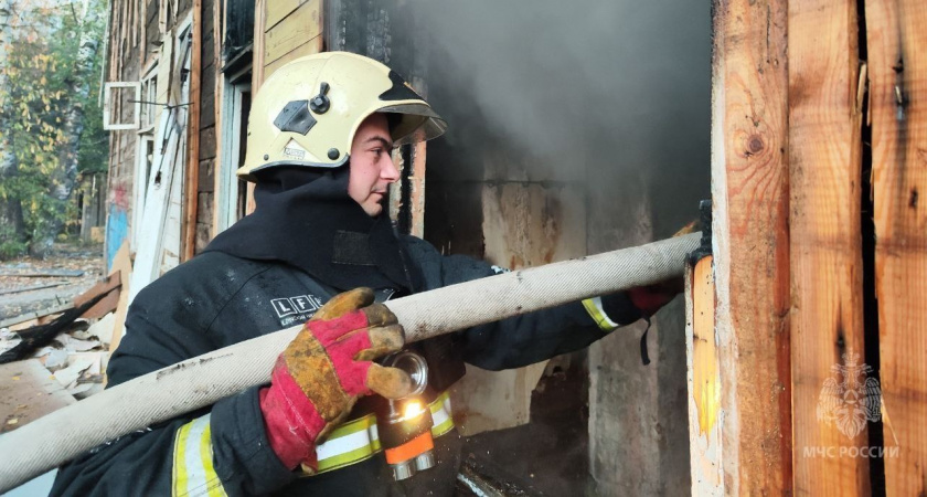 Медведевский район стал самым "огненным" по количеству пожаров на прошлой неделе